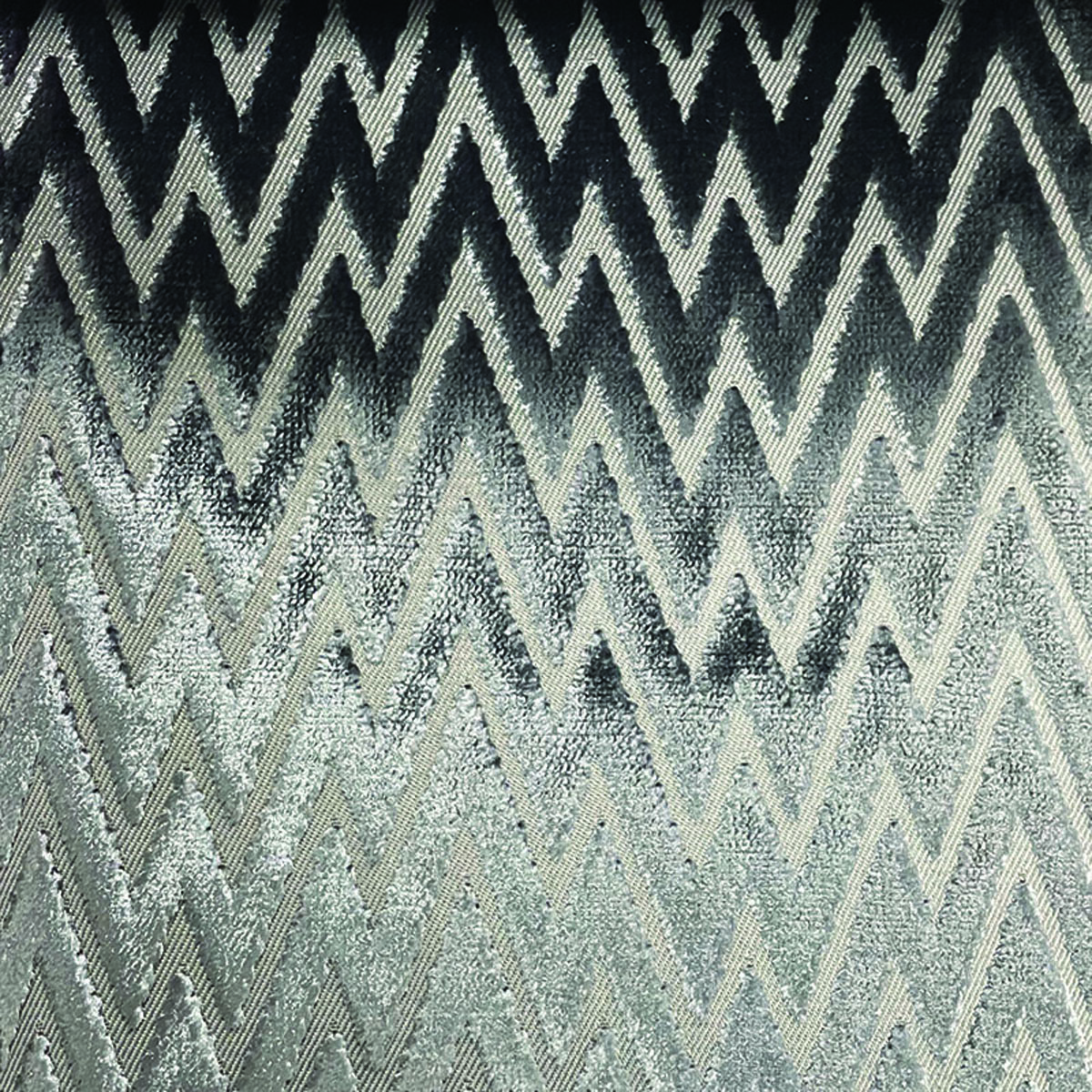 Raffles Zig Zag 5